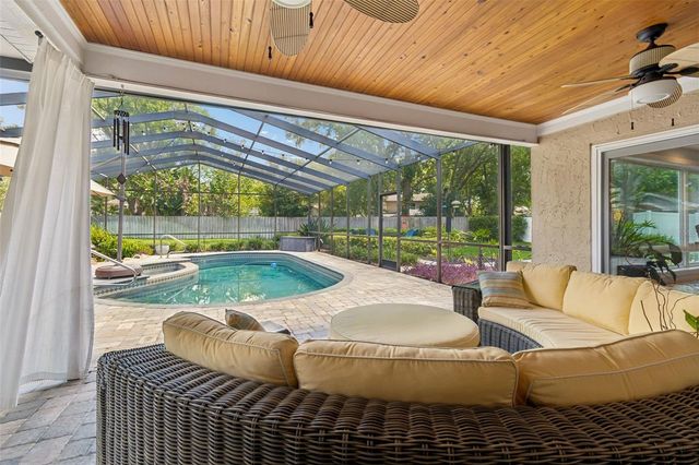 3104 TARABROOK DRIVE, Tampa, FL 33618