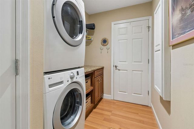 3104 TARABROOK DRIVE, Tampa, FL 33618