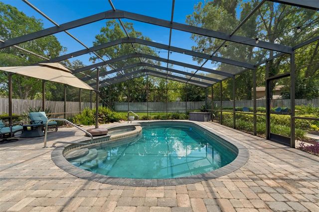 3104 TARABROOK DRIVE, Tampa, FL 33618