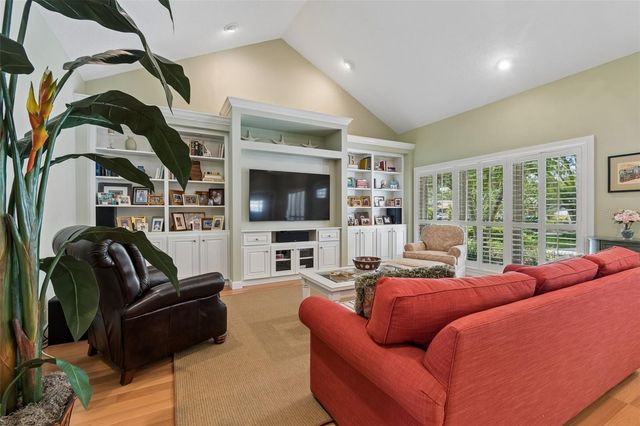 3104 TARABROOK DRIVE, Tampa, FL 33618