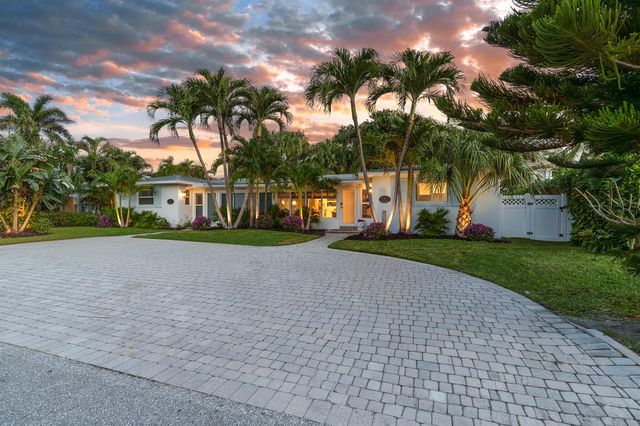 7 Fayette Drive, Boynton Beach, FL 33435