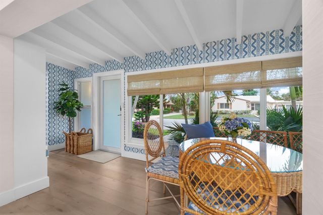 7 Fayette Drive, Boynton Beach, FL 33435