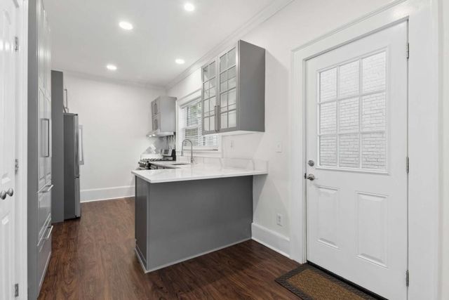 547 Parkway Drive NE, Atlanta, GA 30308