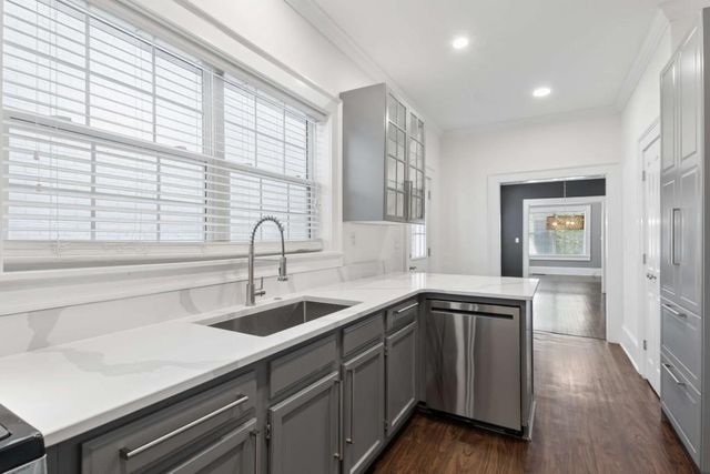 547 Parkway Drive NE, Atlanta, GA 30308