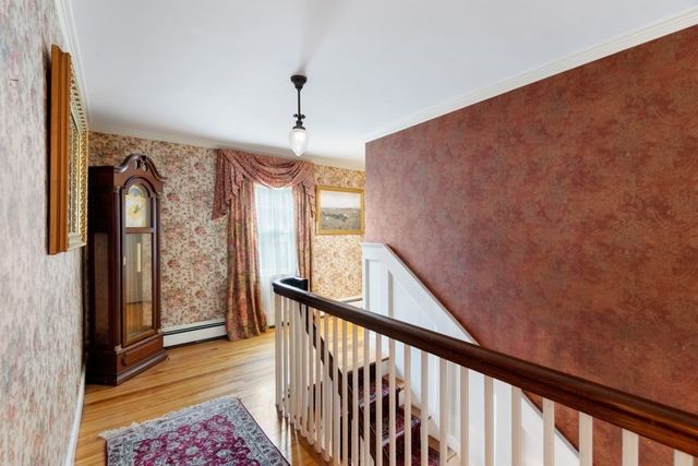 50 Chestnut St, Lynnfield, MA 01940