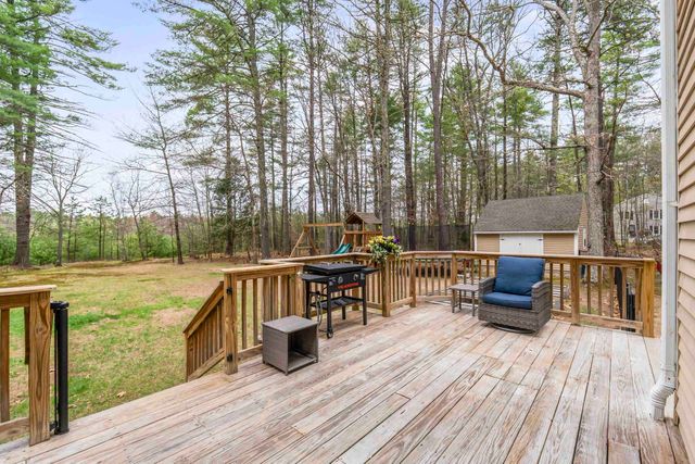 57 Newtown Plains Road, Lee, NH 03861