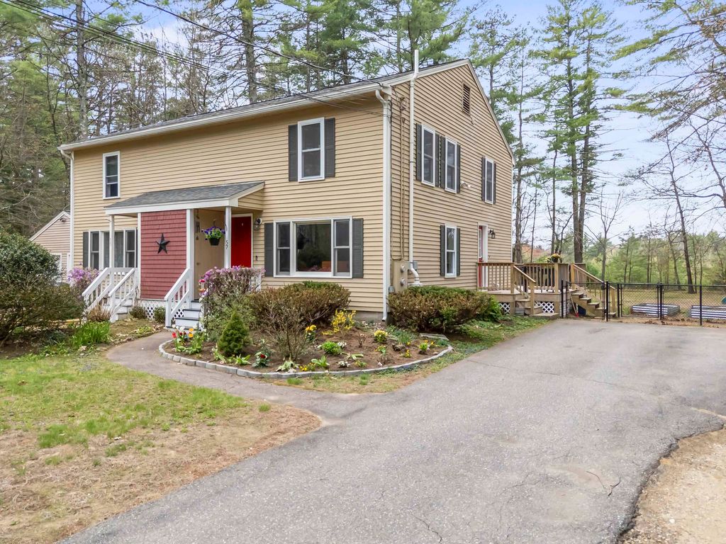 57 Newtown Plains Road, Lee, NH 03861