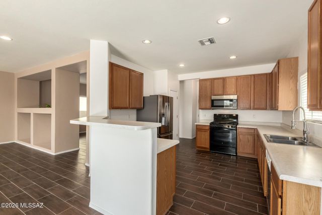 1041 W Sea Star Drive, Tucson, AZ 85704