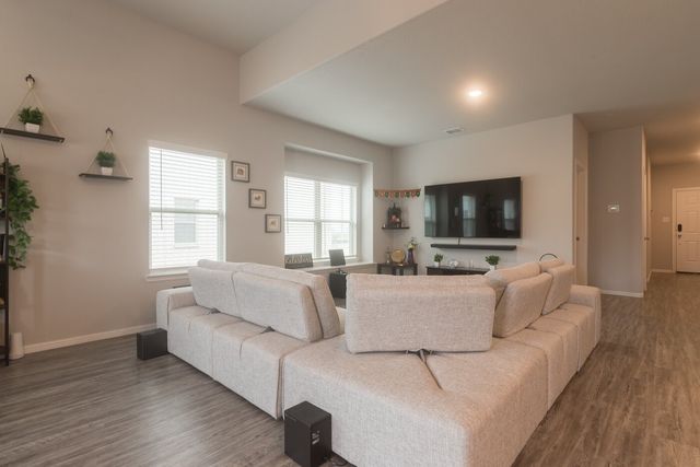 7106 Mistflower Meadow, Venus, TX 76084