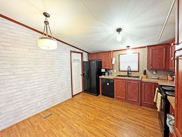 1700 E Ave I, Alpine, TX 79830