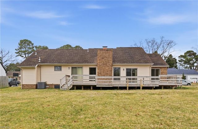 4165 Stonebridge LNDG, Chesapeake, VA 23321