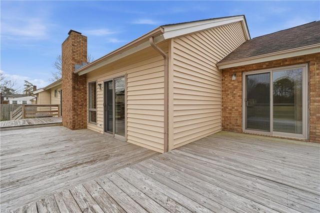 4165 Stonebridge LNDG, Chesapeake, VA 23321