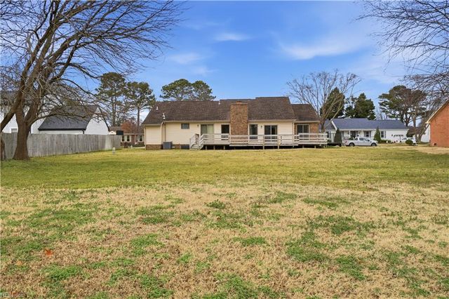 4165 Stonebridge LNDG, Chesapeake, VA 23321