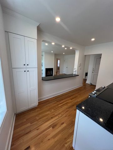 833 Summer Street 3G, Stamford, CT 06901