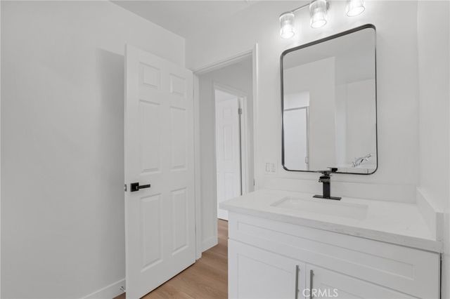 8211 Louise Avenue, Northridge, CA 91325