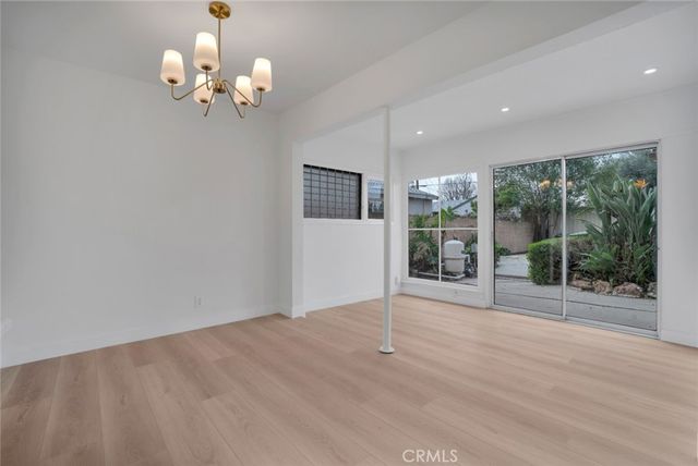 8211 Louise Avenue, Northridge, CA 91325