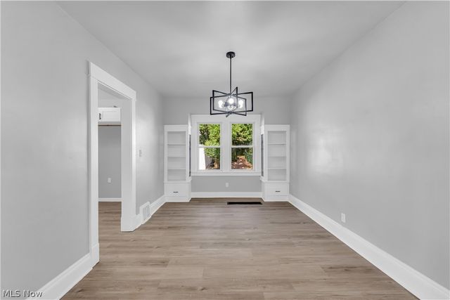 4915 E 88th Street, Garfield Heights, OH 44125