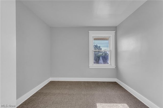 4915 E 88th Street, Garfield Heights, OH 44125