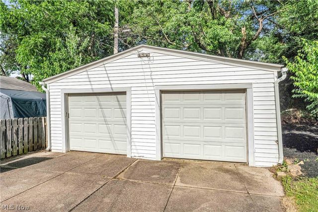 4915 E 88th Street, Garfield Heights, OH 44125