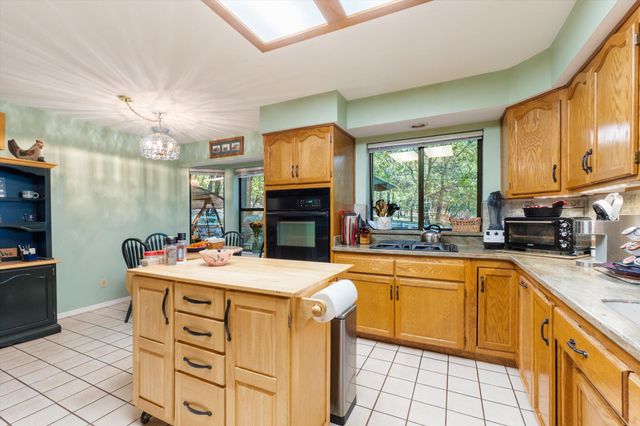 26997 Lookout Mountain Road, Oak Run, CA 96069