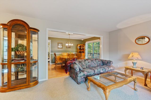 26997 Lookout Mountain Road, Oak Run, CA 96069