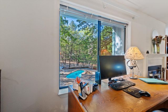 26997 Lookout Mountain Road, Oak Run, CA 96069