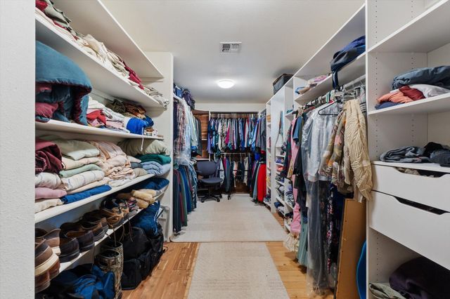 26997 Lookout Mountain Road, Oak Run, CA 96069