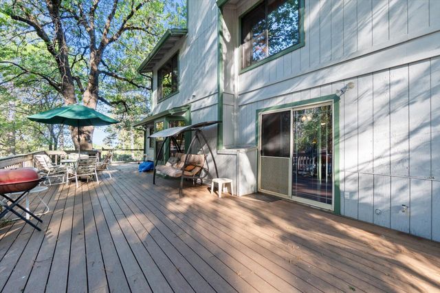 26997 Lookout Mountain Road, Oak Run, CA 96069