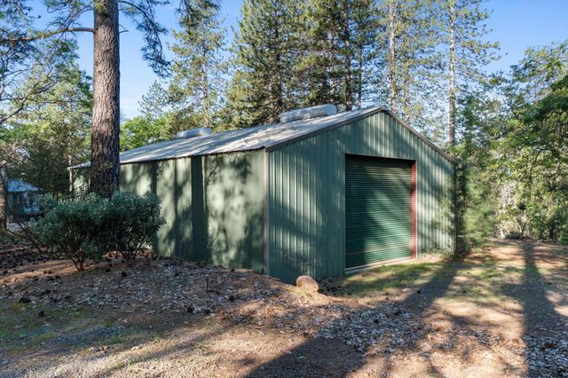 26997 Lookout Mountain Road, Oak Run, CA 96069