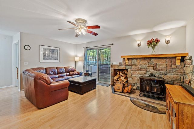 26997 Lookout Mountain Road, Oak Run, CA 96069