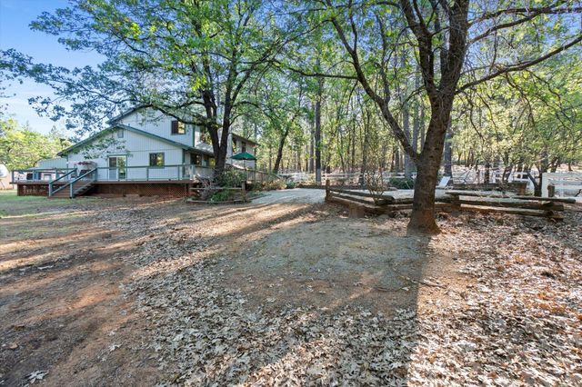 26997 Lookout Mountain Road, Oak Run, CA 96069