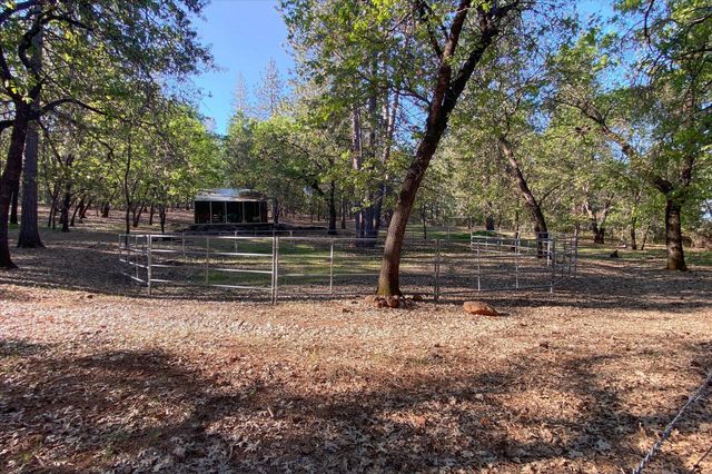 26997 Lookout Mountain Road, Oak Run, CA 96069