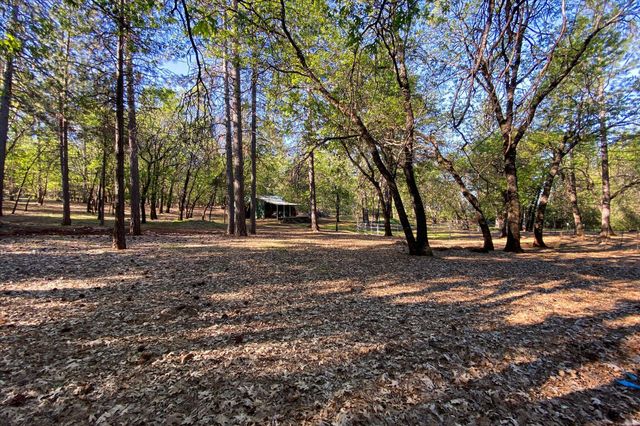 26997 Lookout Mountain Road, Oak Run, CA 96069