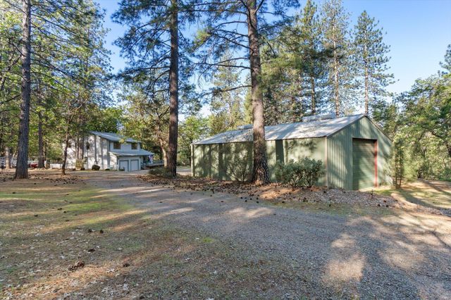 26997 Lookout Mountain Road, Oak Run, CA 96069