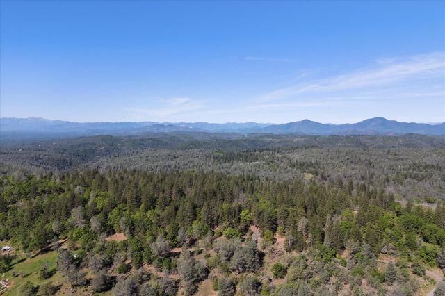 26997 Lookout Mountain Road, Oak Run, CA 96069