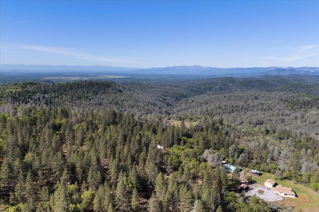 26997 Lookout Mountain Road, Oak Run, CA 96069