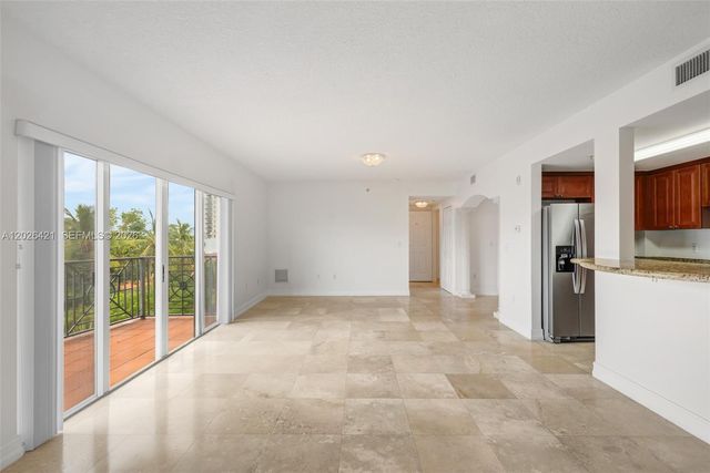 101 Sidonia Avenue 404, Coral Gables, FL 33134
