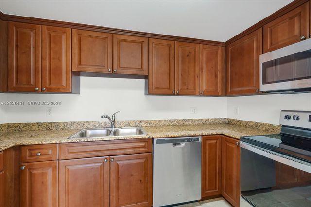 101 Sidonia Avenue 404, Coral Gables, FL 33134