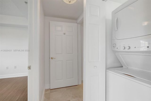 101 Sidonia Avenue 404, Coral Gables, FL 33134