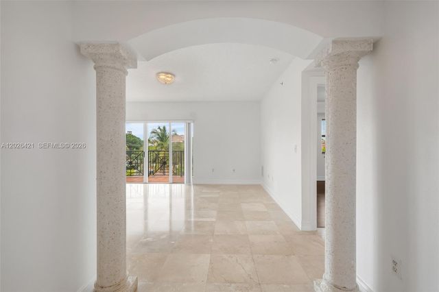 101 Sidonia Avenue 404, Coral Gables, FL 33134