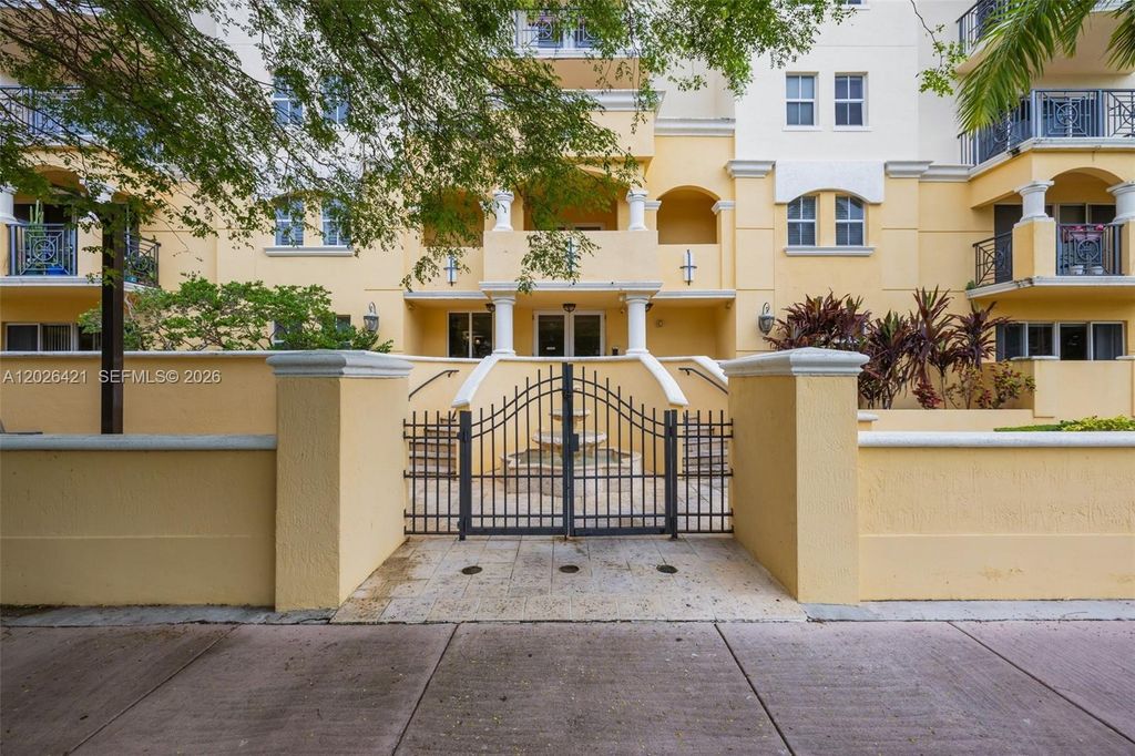 101 Sidonia Avenue 404, Coral Gables, FL 33134