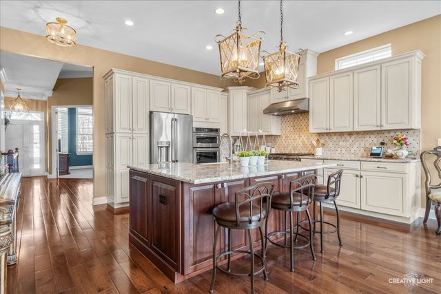 3857 Double Eagle Drive, Elgin, IL 60124