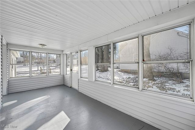 7373 N Lima Road, Poland, OH 44514