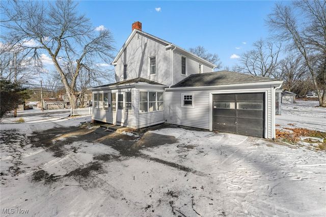 7373 N Lima Road, Poland, OH 44514