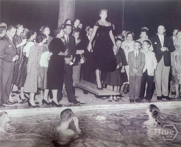 1804 E Henry Street, Savannah, GA 31404