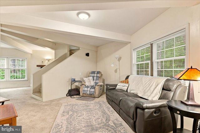 7823 SUPINLICK RIDGE RD, Mount Jackson, VA 22842