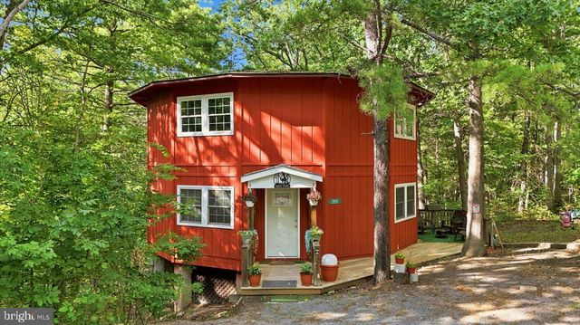 7823 SUPINLICK RIDGE RD, Mount Jackson, VA 22842