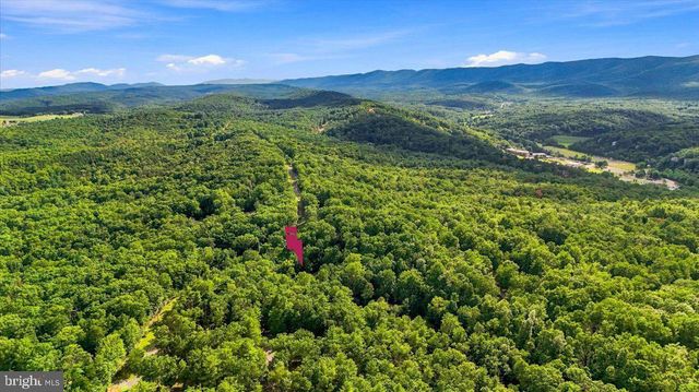 7823 SUPINLICK RIDGE RD, Mount Jackson, VA 22842