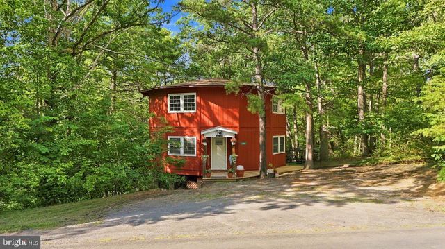 7823 SUPINLICK RIDGE RD, Mount Jackson, VA 22842
