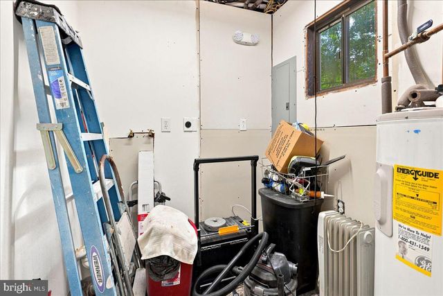 7823 SUPINLICK RIDGE RD, Mount Jackson, VA 22842